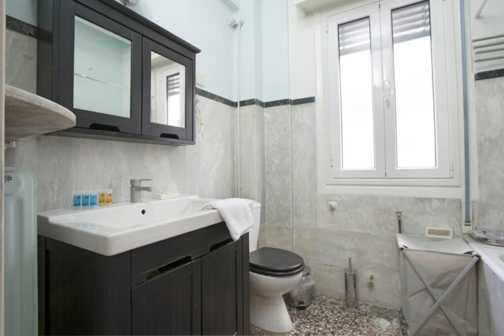 Three Bedrooms Apartment At The Center Of Αθήνα Εξωτερικό φωτογραφία